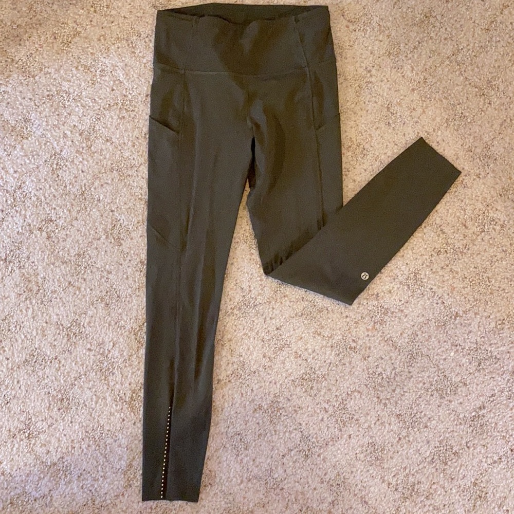 Lululemon Fast & Free 7/8 Leggings, army green